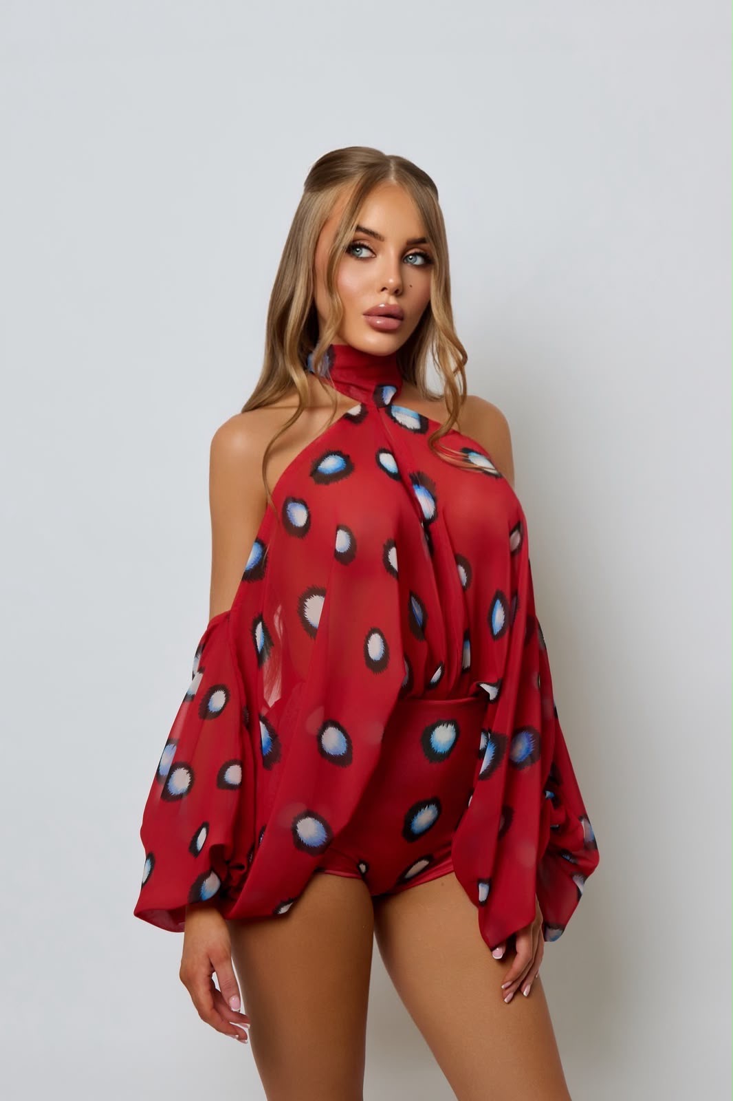 Pre order Farah set- Red Delivery 14th August